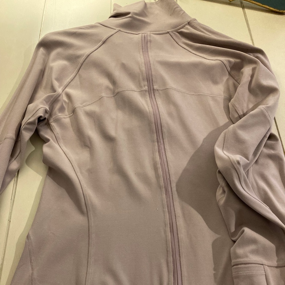 Lulu zip up
